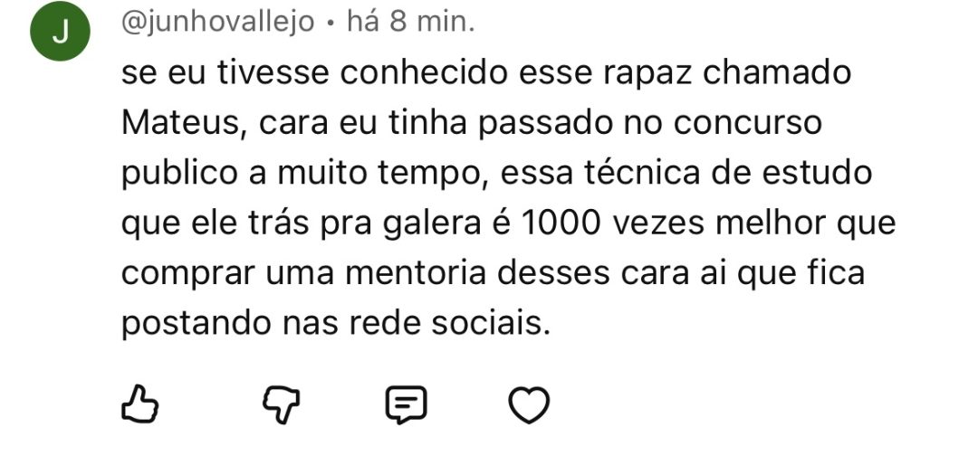 Junho Vallejo comentando no YouTube
